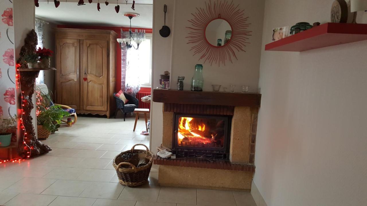Chez Evelyne Chambre D'Hotes Chez L'Habitant Verdun-sur-Meuse Exteriér fotografie